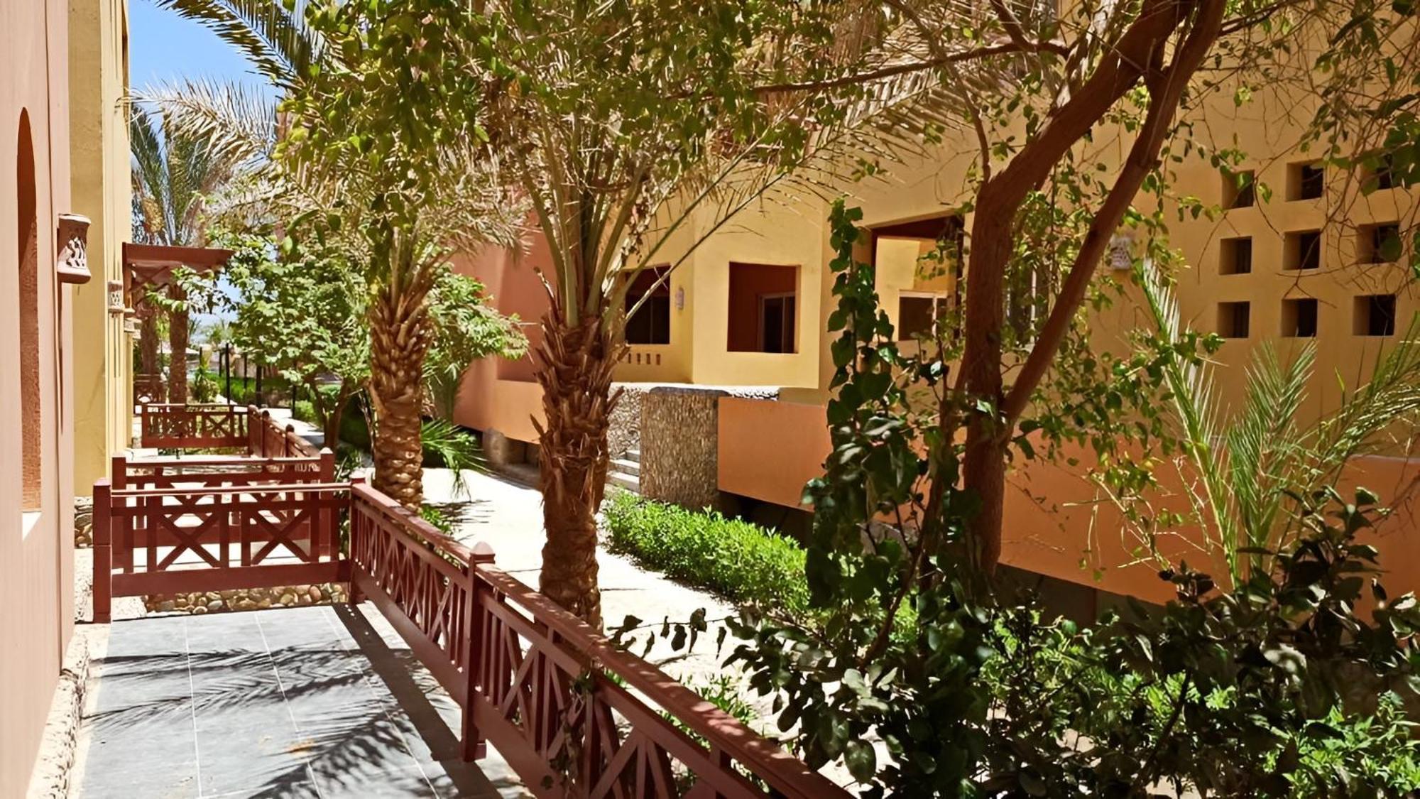 Al Dora Residence Hotel フルガダ エクステリア 写真